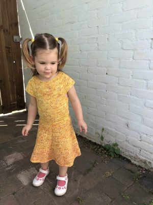 Haakpatroon kinderjurkje Suzy